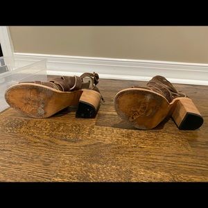 Freebird Shoes, Claw